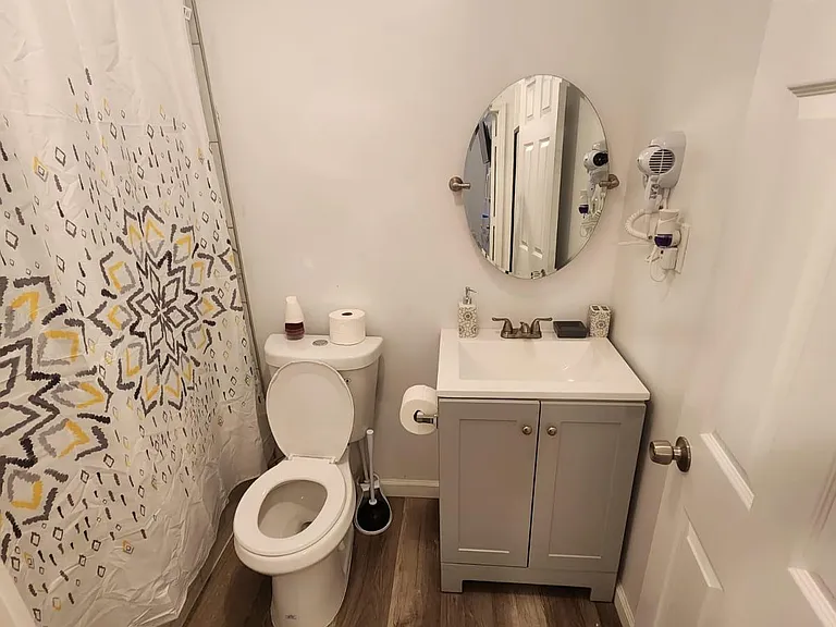 1154 Central Ave #3 — Photo 15