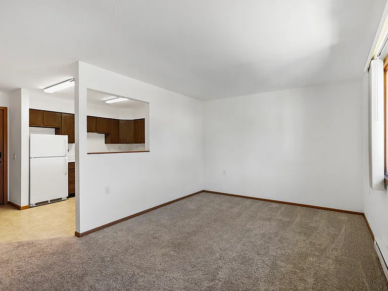 501 Alan Dr #204 — Photo 9