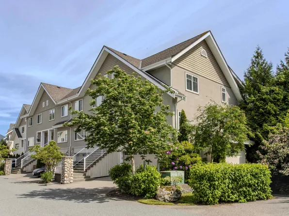 1200 Edgewater Dr #2, Squamish, BC V8B 0E7