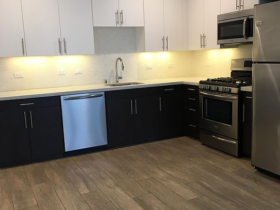 4th image of 739 S Ogden Dr #2X2