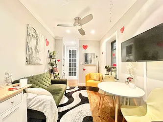 Rented by Century 21 Premier 