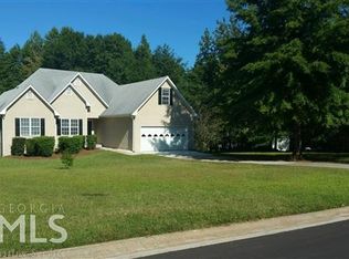 106 Cherub Ln, Sharpsburg, GA 30277