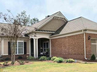 104 Creekside Ct, Griffin, GA 30223