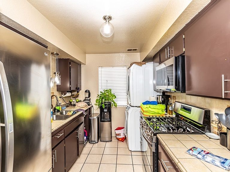 16770 San Bernardino Ave Fontana, CA, 92335 Apartments for Rent Zillow