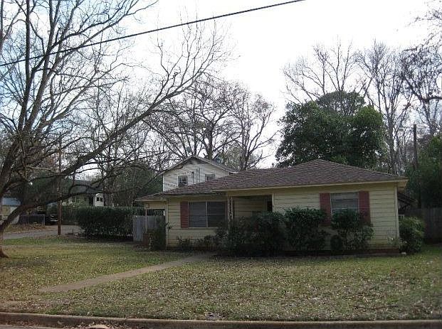 1st image of 516 Lamar St