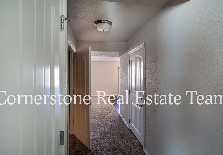 10758 Saco Dr — Photo 12