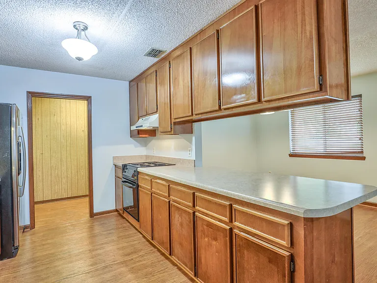 1609 Willow Bend Way #A — Photo 6