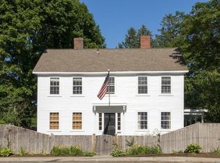 86 County Rd, Ipswich, MA 01938