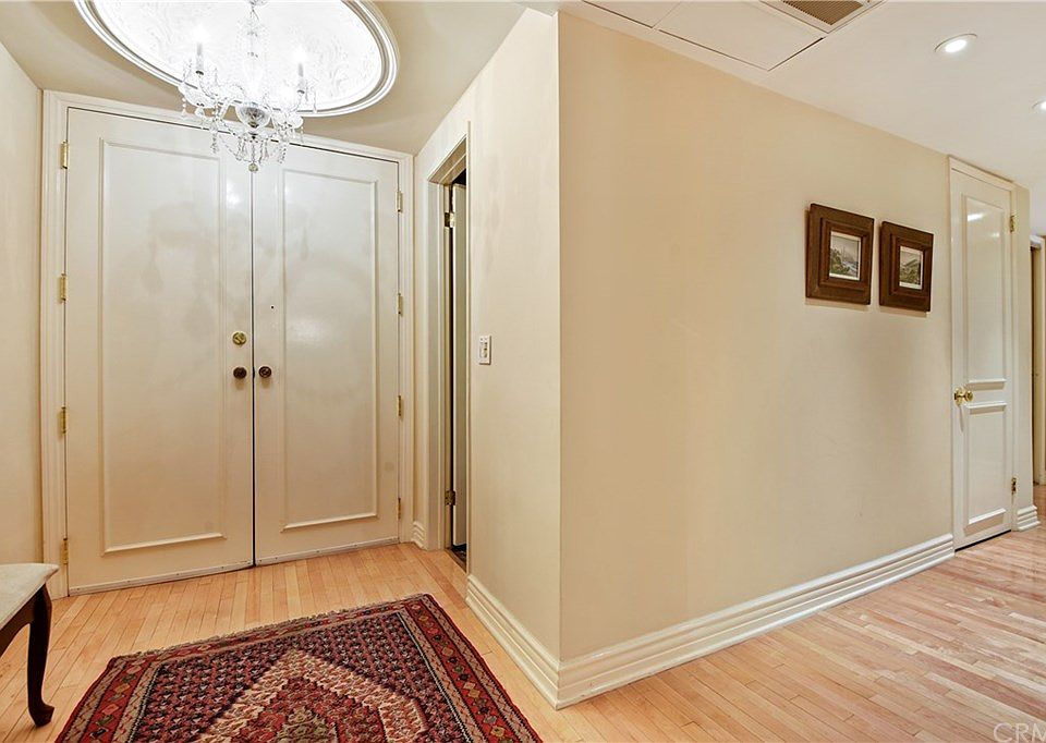 2nd image of 8871 Burton Way APT 105