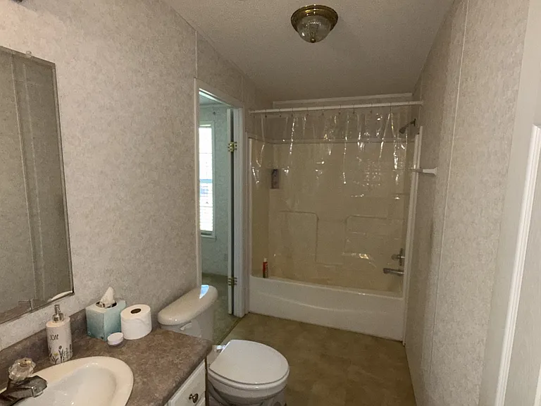 198 County Road 1165 — Photo 15
