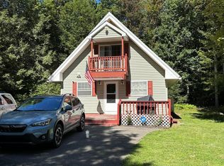 104 Doe Ln, Tobyhanna, PA