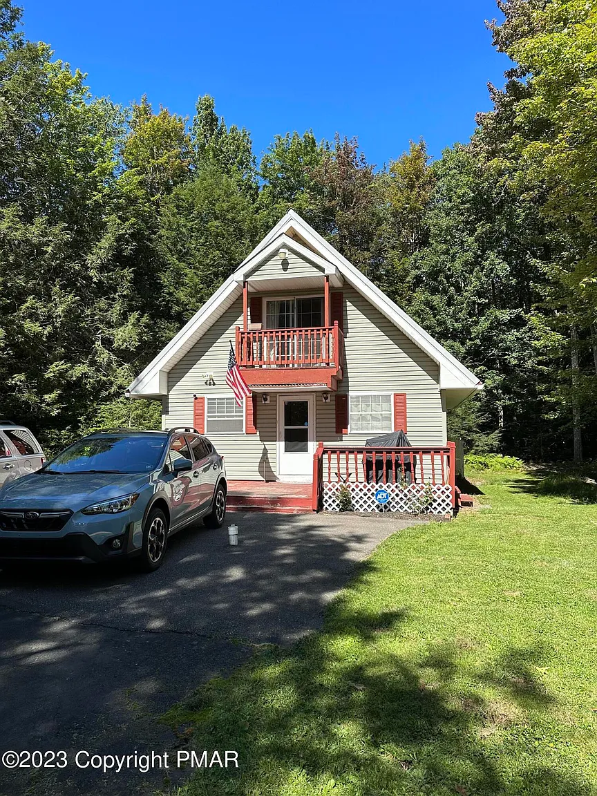 104 Doe Ln photo 1