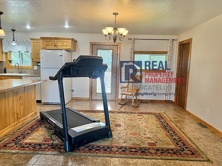 13355 N Dekay Rd — Photo 10