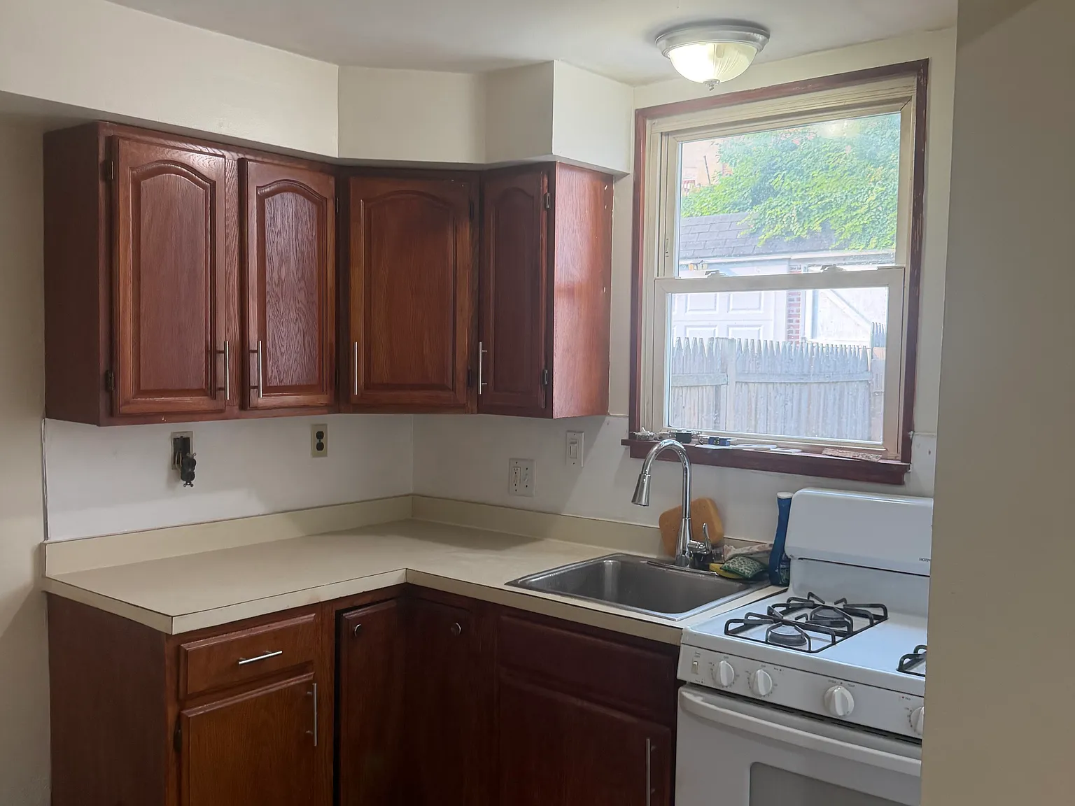 Garvin Blvd, Sharon Hill — Photo 4