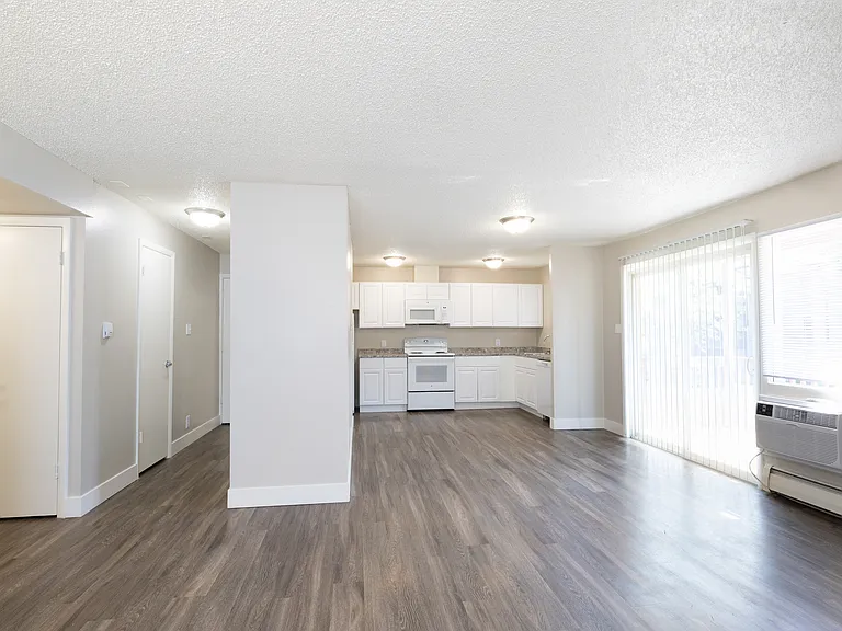 Aspen Ridge Apartments — Photo 18
