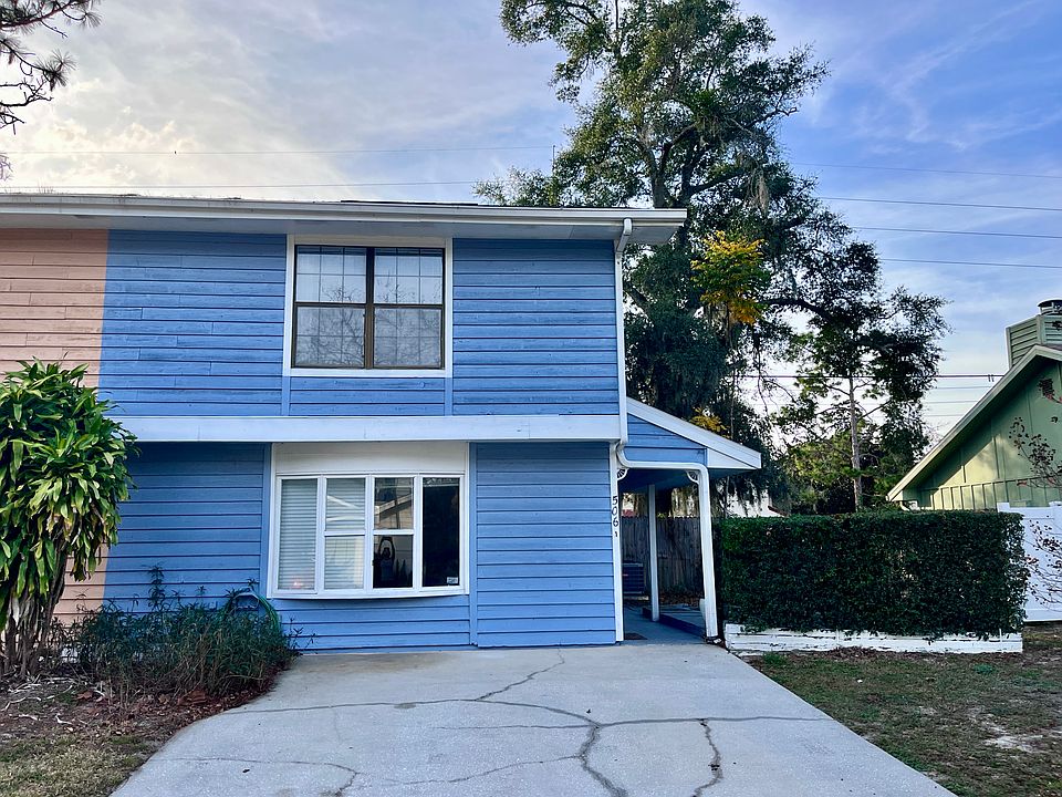 Your own private driveway at 506 Beechwood Drive!