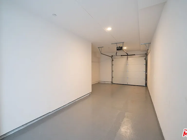1433 S Crescent Heights Blvd — Photo 14