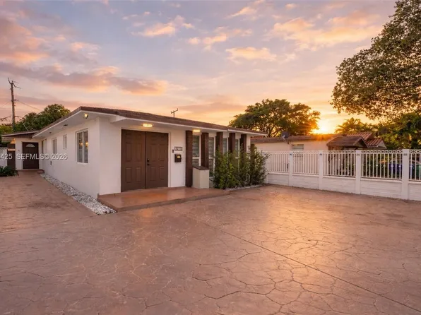 3210 SW 24th Ter, Miami, FL 33145