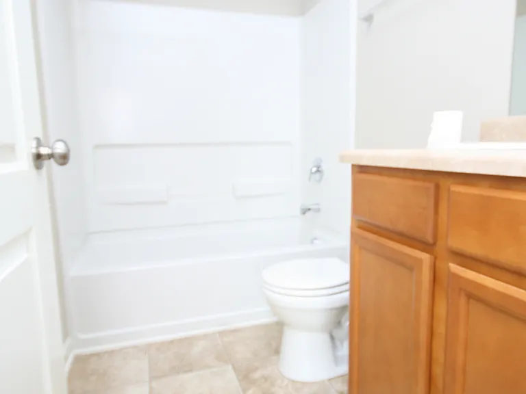 225 Bermuda Lakes Dr — Photo 13