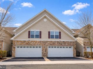 21 Miller Cir, Pennington, NJ 08534