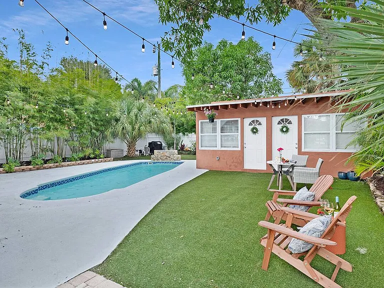 Flamingo Dr — Photo 9