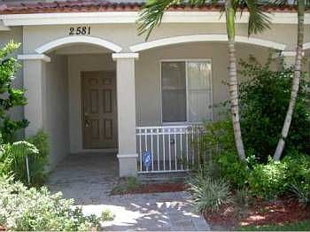 1st image of 2581 SW 83rd Ave