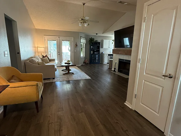 6809 Chicago Ave — Photo 7