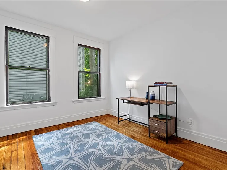 212 Maple St #1 — Photo 24