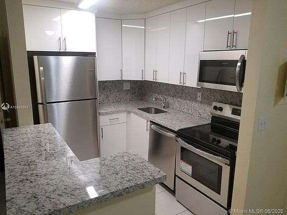 2nd image of 7235 NW 179th St APT 206