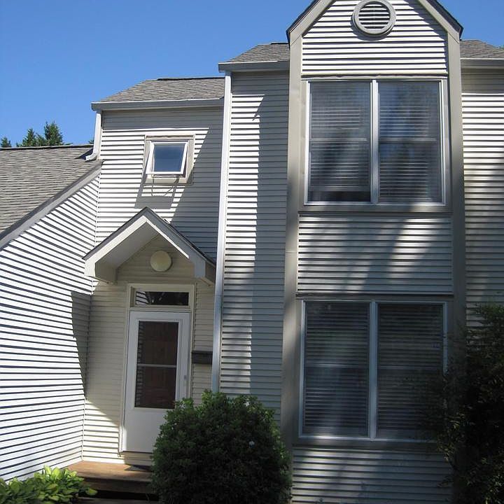 1st image of 319 Harper Dr