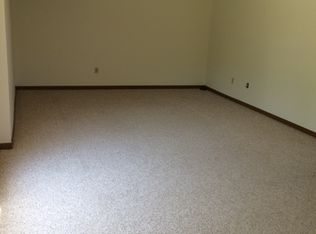 343 Roller Rd APT 8, Saint Clair, MO 63077