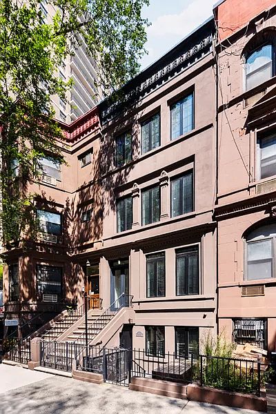 1st image of 163 W 95th St