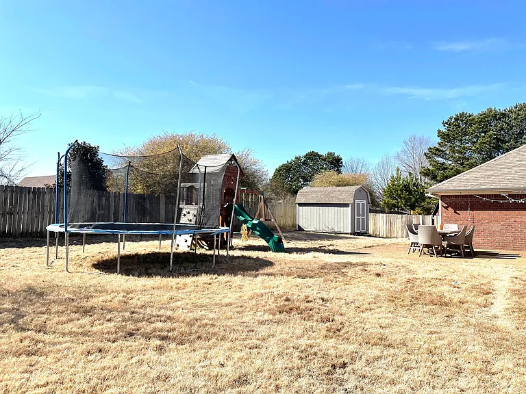 6675 Raner Creek Dr — Photo 18