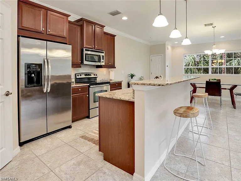 23430 Alamanda Dr #203 — Photo 4