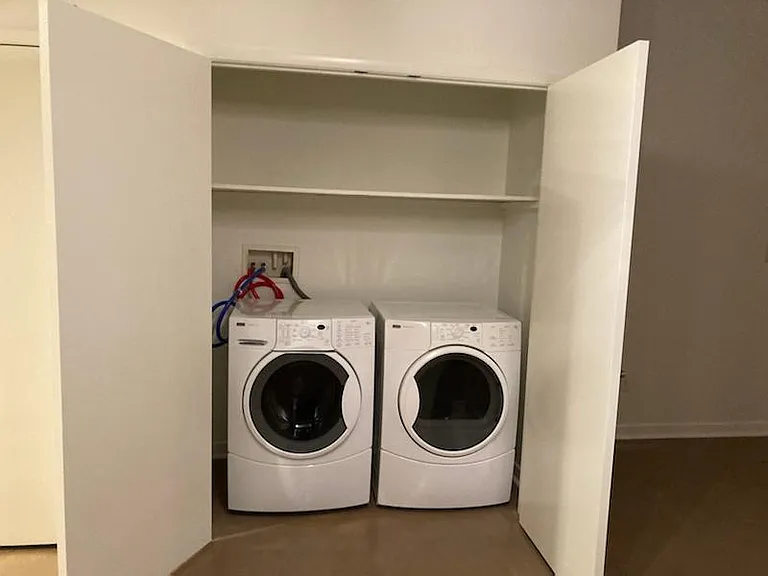 596 Manzana Pl — Photo 36