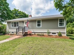 33 Kaye Cir, North Grafton, MA 01536