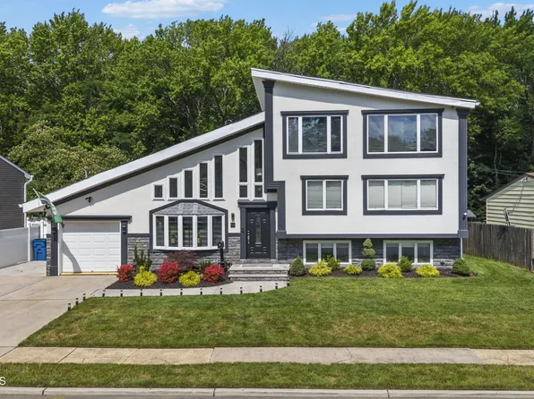 65 Cornell Drive, Hazlet, NJ 07730