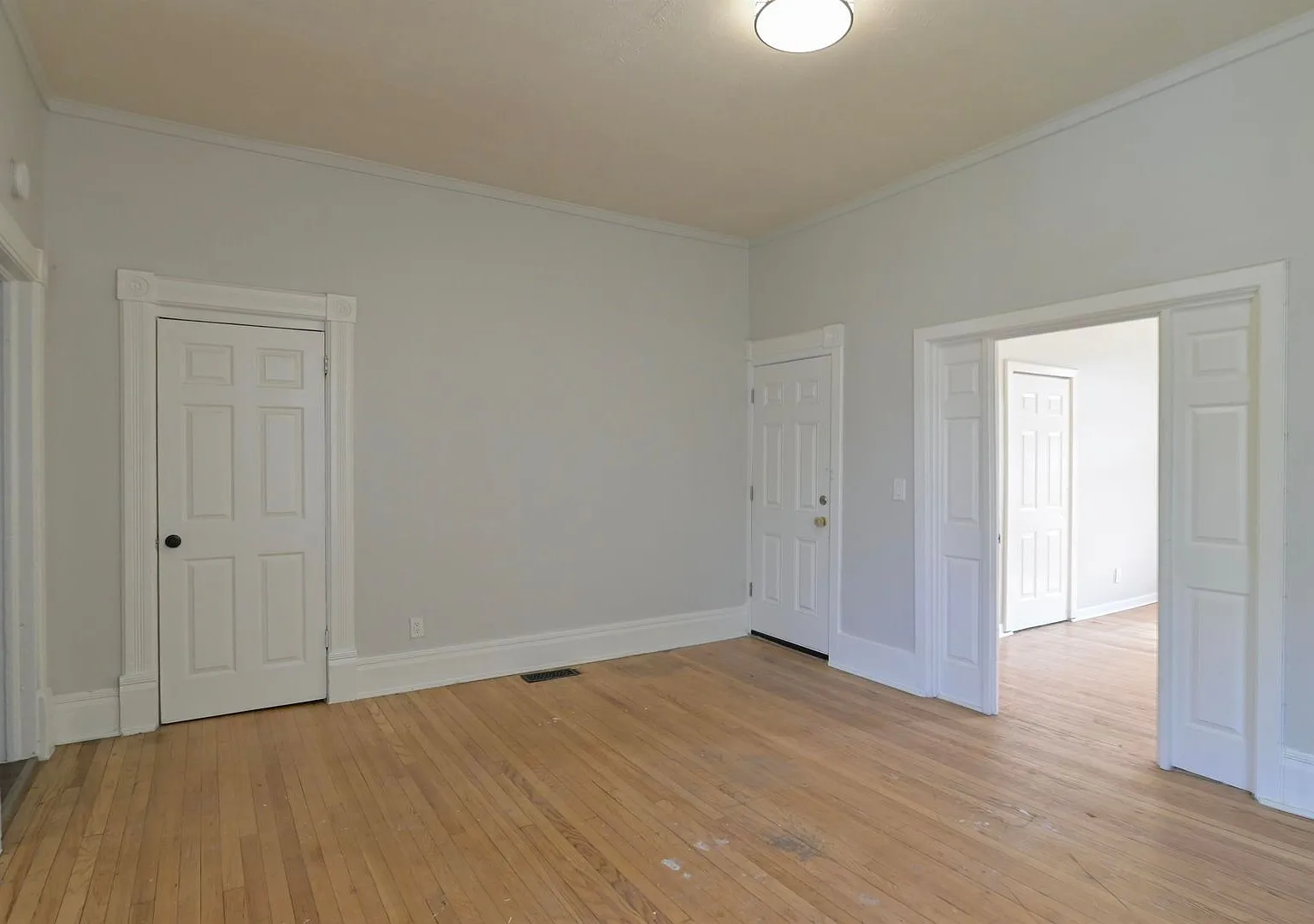 532 S 30th Street — Photo 4