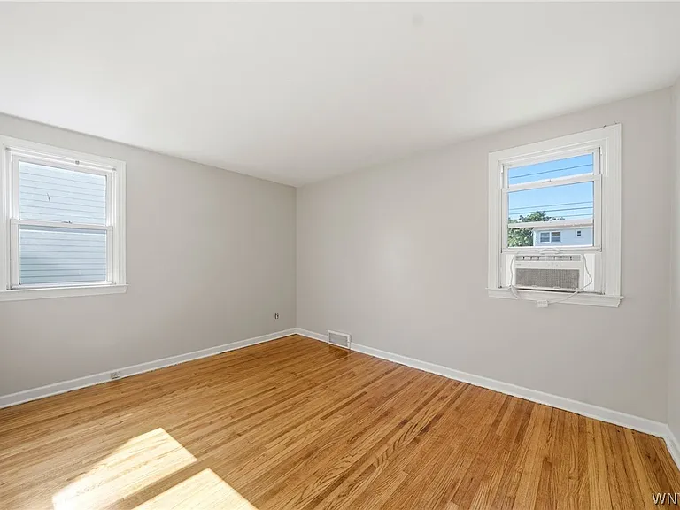 66 Cleveland Dr — Photo 18