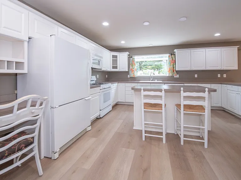 5423 Cape Seville Dr — Photo 6