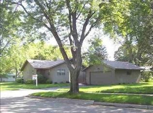 921 Northland Dr, Madison, WI 53704