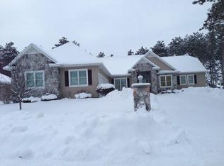 2619 Pine Ridge Ct, Portage, WI 53901