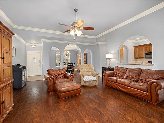 5th image of 5 Whitby Ln