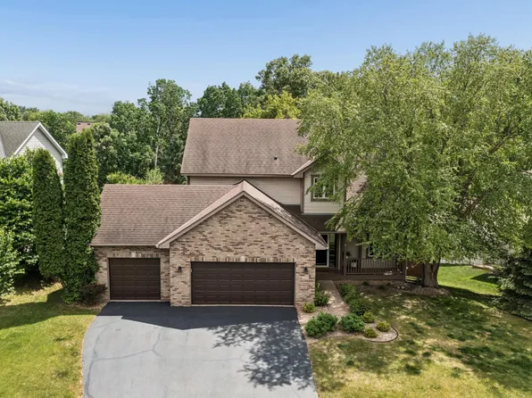 2478 Timber Ct E, Maplewood, MN 55119