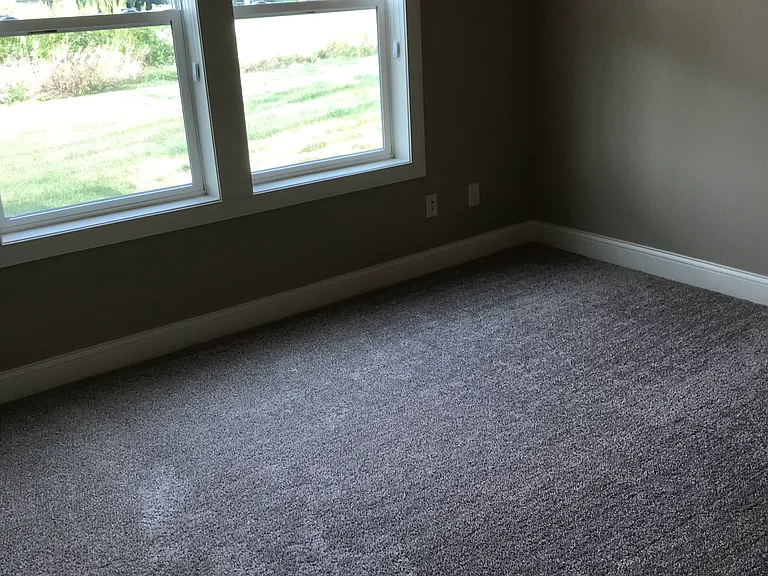2721 London Dr — Photo 17