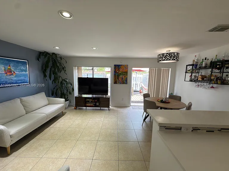 13909 SW 172nd Ln #13909 — Photo 5