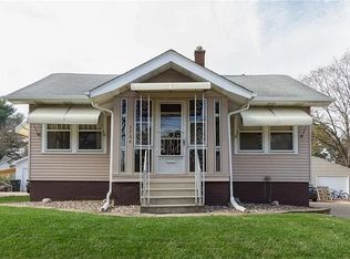 3704 Cornell St, Des Moines, IA 50313