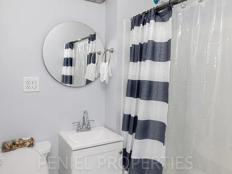 79 Armory St — Photo 16