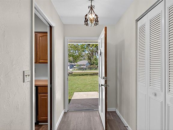 4th image of 6401 SW 78th St