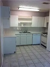 17010 Pastoria Dr — Photo 3